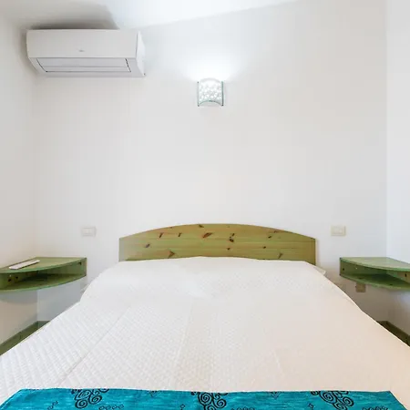 Caombu By Interhome וילסימיוס